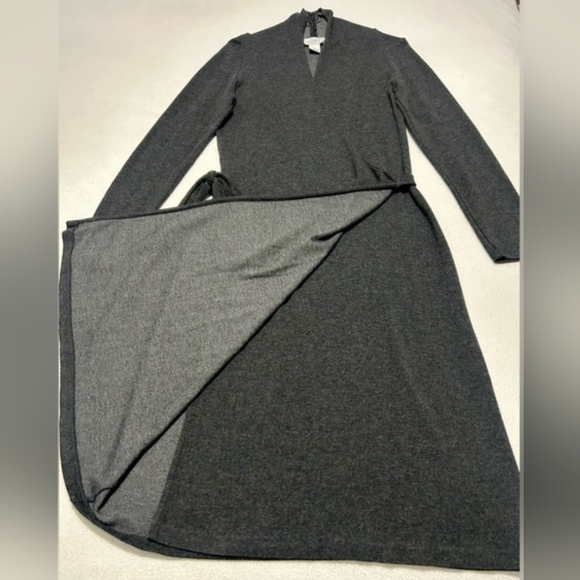 Ann Taylor LOFT Classic Wrap Knit Dress in Charcoal Gray - Picture 6 of 8
